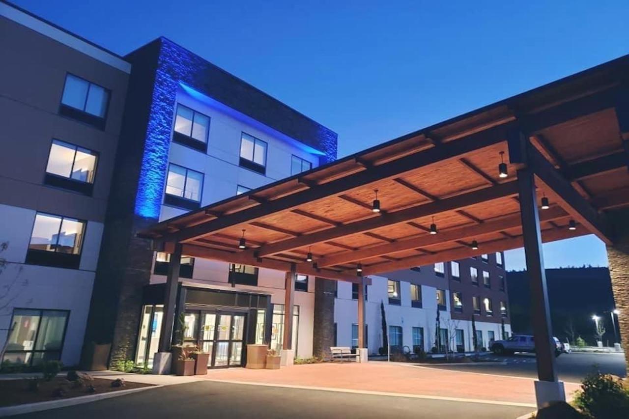 Hotel Express & - By Ihg The Dalles